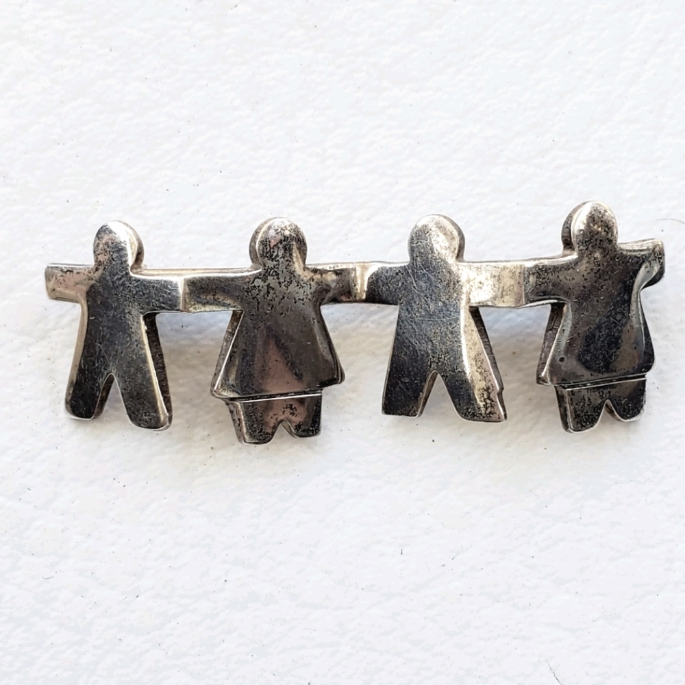 SILPADA Retired 925 Kids Holding Hands Brooch